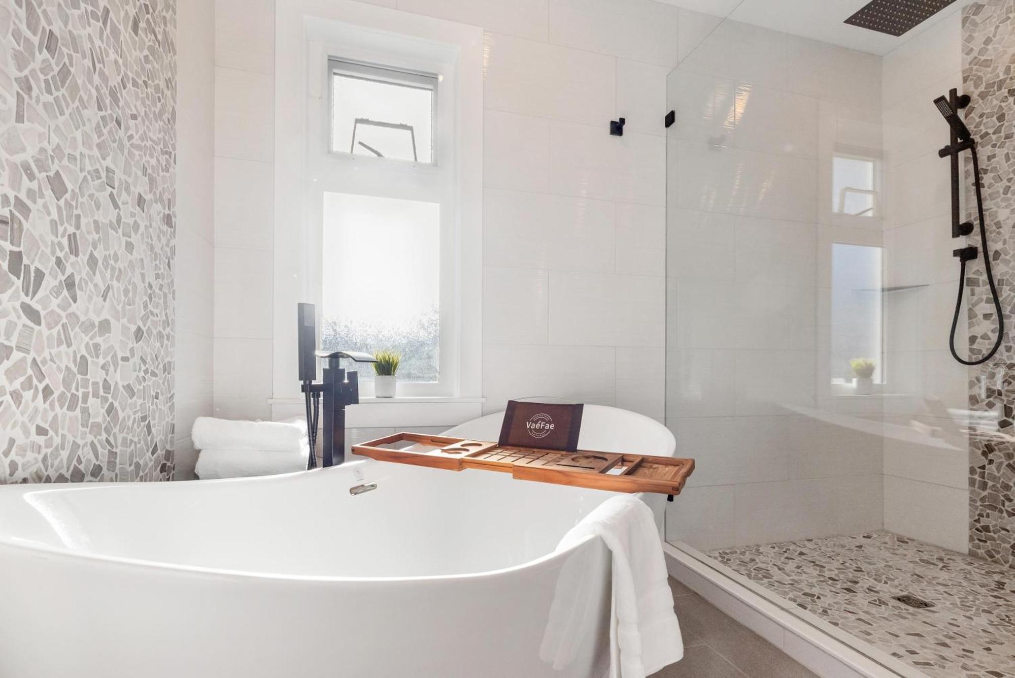 VI Cottage North Saanich Екстериор снимка