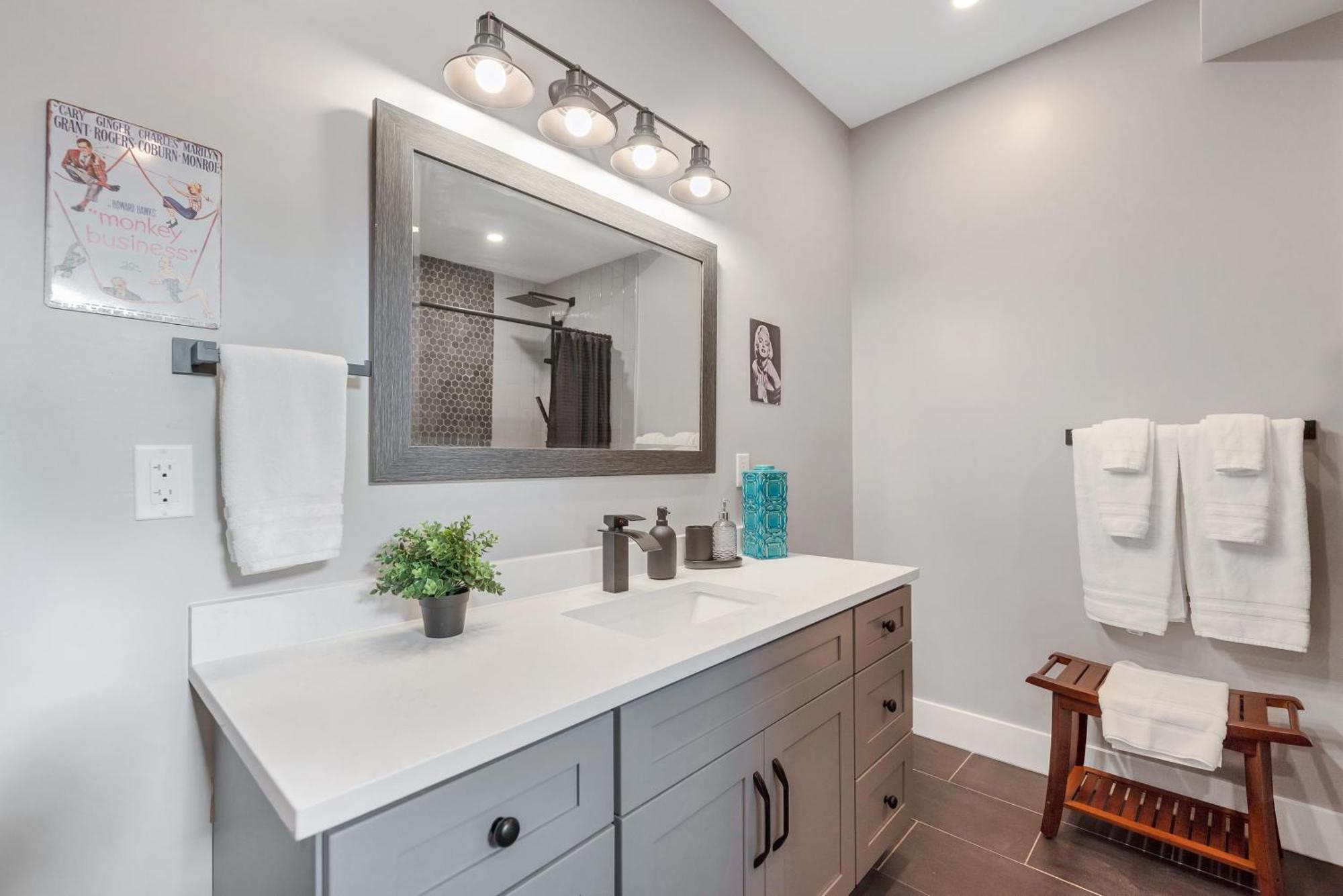 VI Cottage North Saanich Екстериор снимка