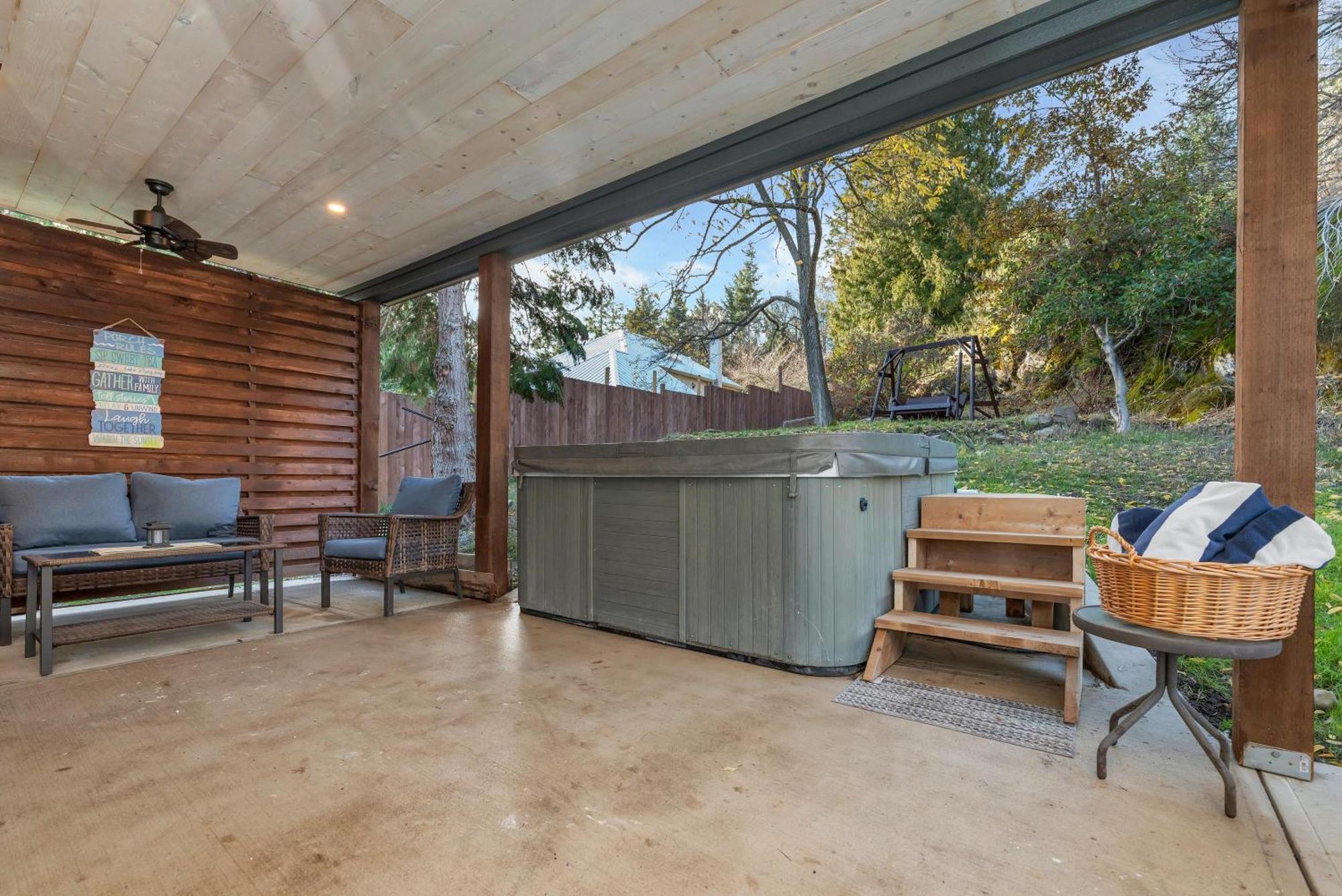 VI Cottage North Saanich Екстериор снимка
